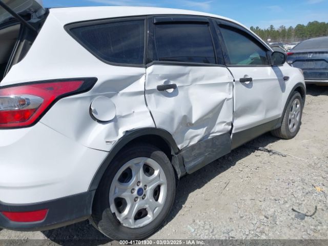 1FMCU0F70HUB65598 Ford ESCAPE S