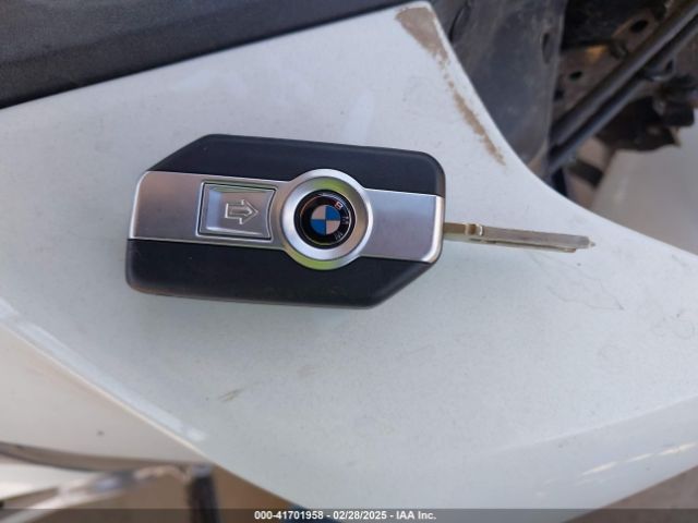 2022 BMW S 1000 WB10E4305N6F75946 Photo 10
