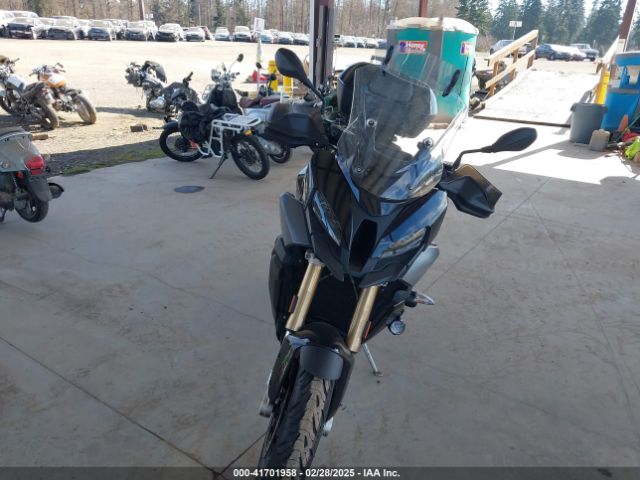 2022 BMW S 1000 WB10E4305N6F75946 Photo 4