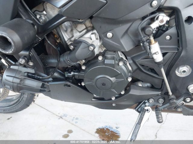 2022 BMW S 1000 WB10E4305N6F75946 Photo 8