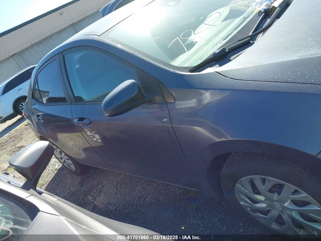 Toyota COROLLA LE 2018 5YFBURHE9JP768889 Image 14