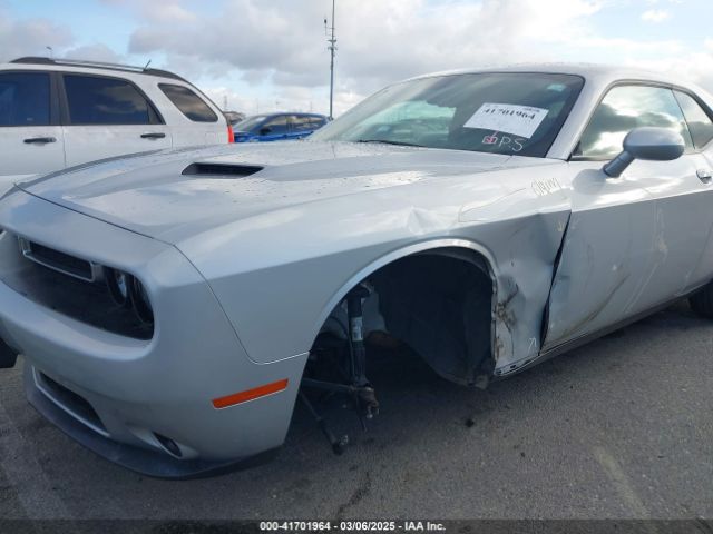 2C3CDZAG3NH112977 Dodge Challenger Sxt