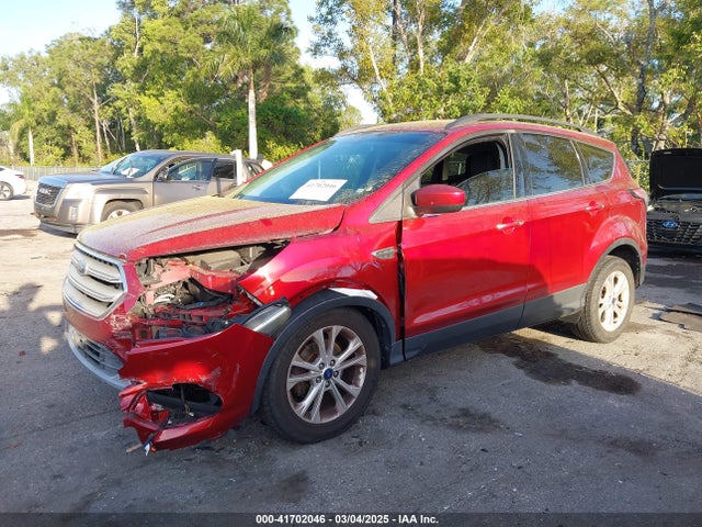 1FMCU0GD2JUA02221 Ford ESCAPE SE