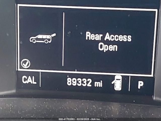2GNAXJEV9J6286456 Chevrolet EQUINOX LT