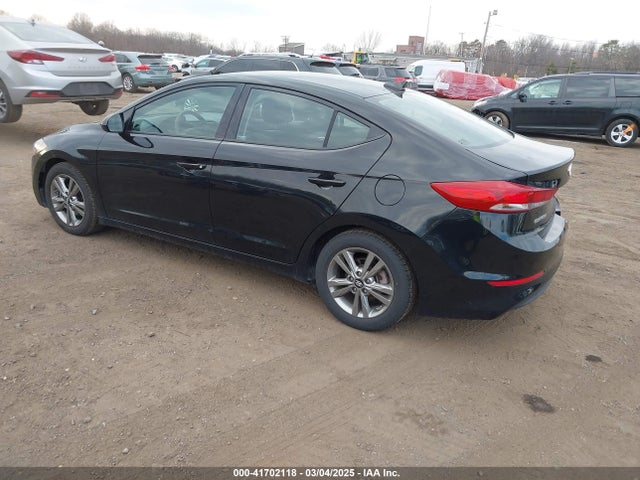 5NPD84LF5JH344431 Hyundai ELANTRA SEL