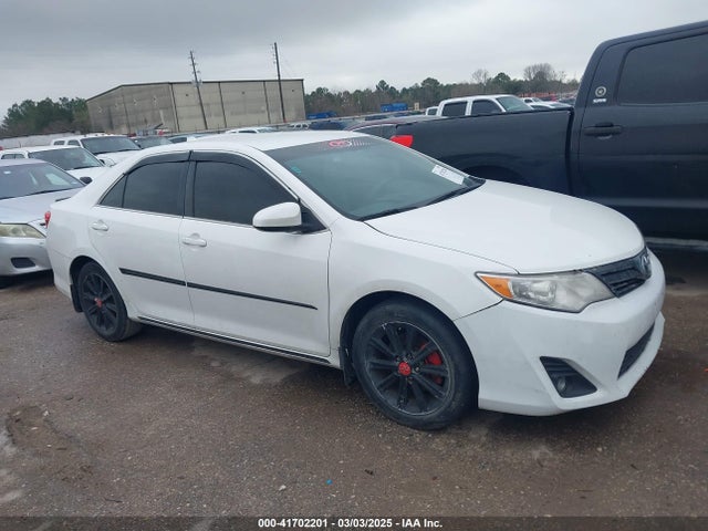 2014 4T4BF1FK1ER412600 main image