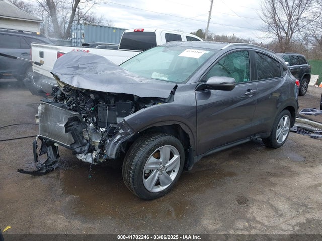 Honda HR-V EX 2019 3CZRU5H56KM706540 Image 2