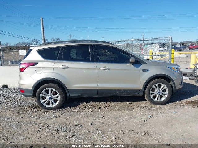 Ford ESCAPE SE 2017 1FMCU0GD2HUC47384 Image 13