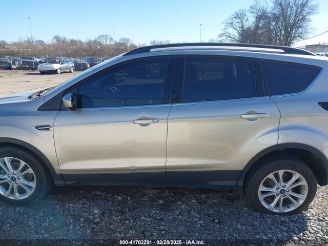 Ford ESCAPE SE 2017 1FMCU0GD2HUC47384 Image 14