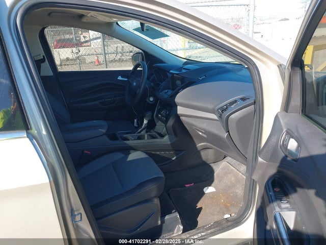 Ford ESCAPE SE 2017 1FMCU0GD2HUC47384 Image 5