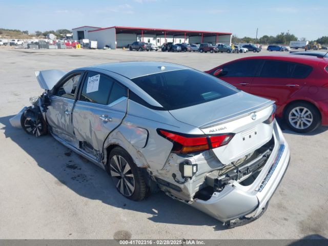 1N4BL4DVXNN377707 Nissan Altima Sv Fwd