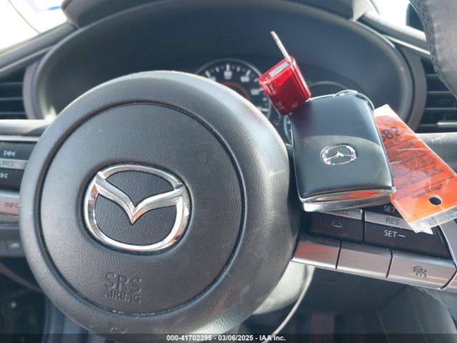 3MZBPABM2PM373880 Mazda Mazda3 2.5 S Select