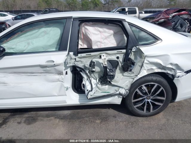 3VWEX7BUXSM043204 Volkswagen Jetta 1.5t Se