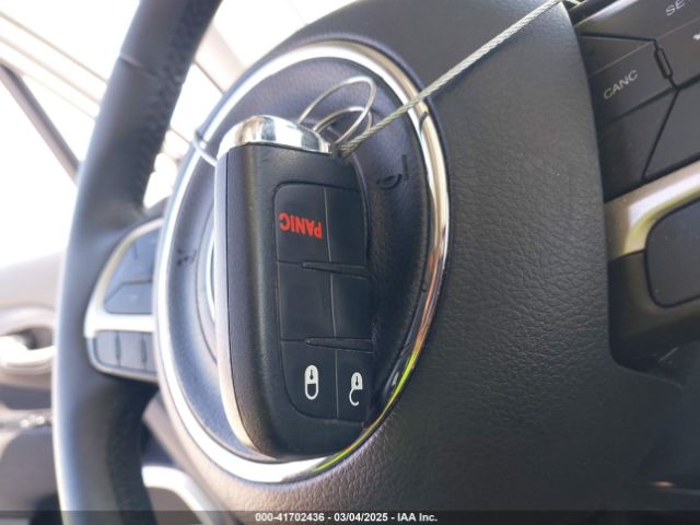ZACNJCBB0MPM98300 Jeep Renegade Latitude Fwd