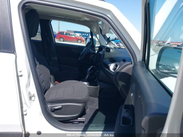 ZACNJCBB0MPM98300 Jeep Renegade Latitude Fwd