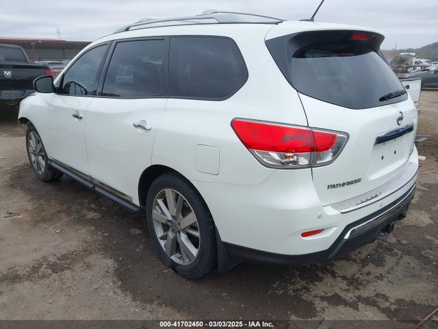 5N1AR2MM8GC662836 Nissan Pathfinder Platinum