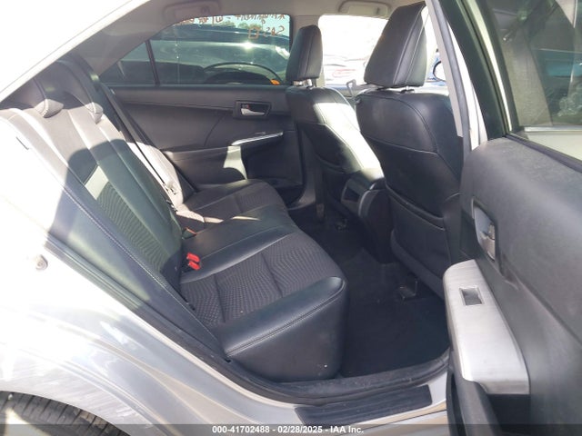 4T1BF1FK0EU452743 Toyota CAMRY SE