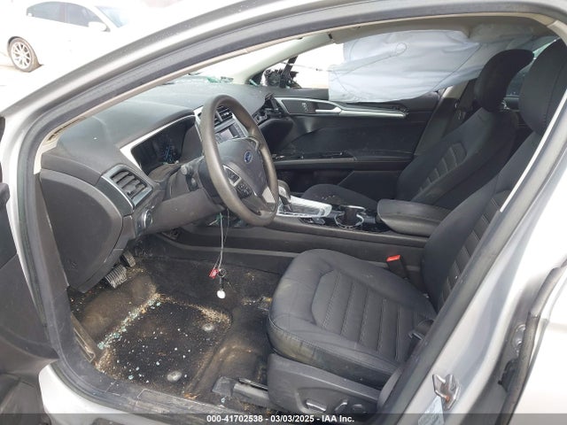 3FA6P0HD4ER328113 Ford FUSION SE
