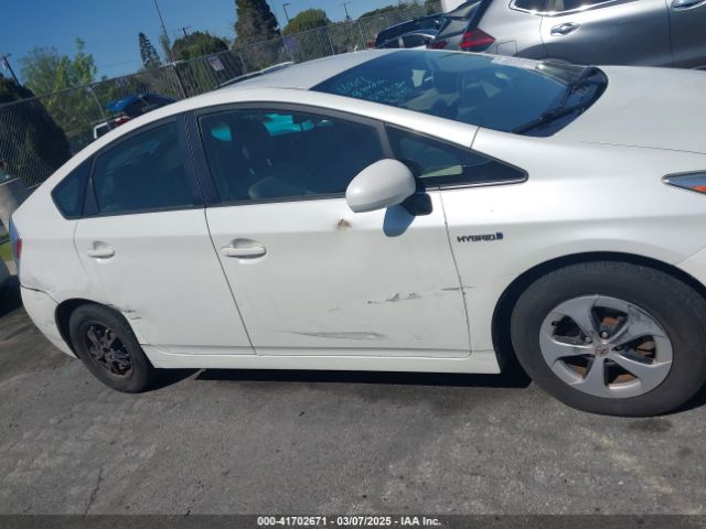 JTDKN3DU8E1771994 Toyota Prius Four