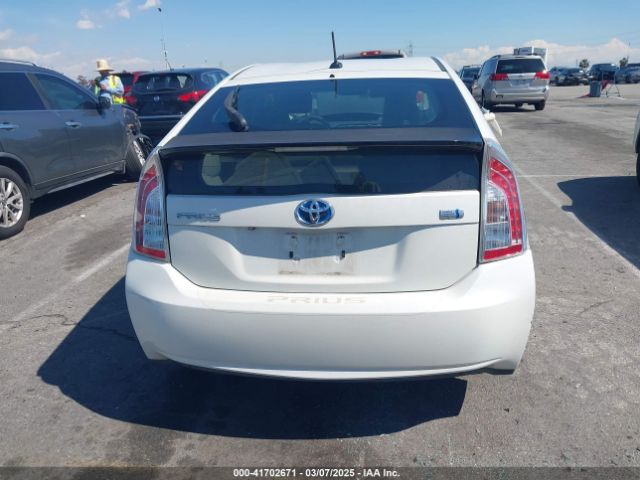 JTDKN3DU8E1771994 Toyota Prius Four