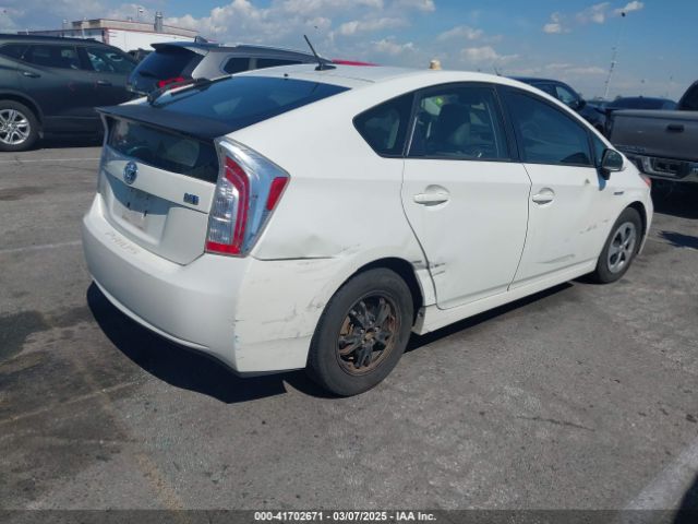 JTDKN3DU8E1771994 Toyota Prius Four