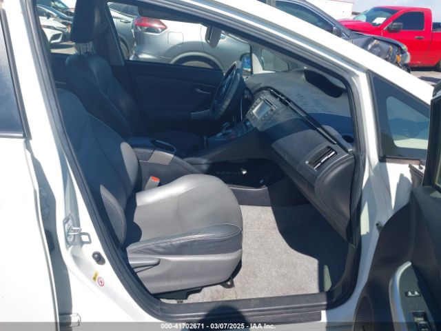 JTDKN3DU8E1771994 Toyota Prius Four