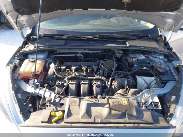 Ford FOCUS SE 2015 1FADP3K29FL386430 Image 10