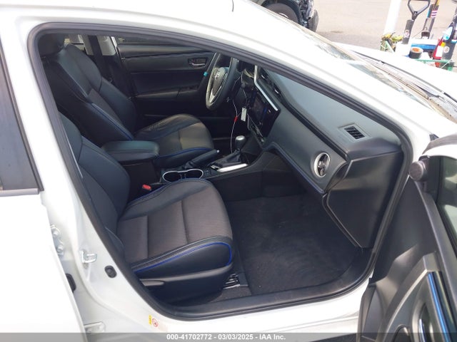 Toyota COROLLA SE 2017 5YFBURHE8HP657227 Image 5
