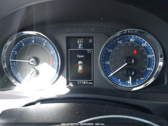 Toyota COROLLA SE 2017 5YFBURHE8HP657227 Image 7