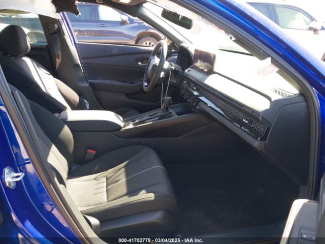 1HGCY2F55RA068050 Honda Accord Hybrid Sport