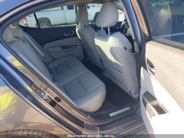 19UUB1F3XLA009341 Acura Tlx Standard
