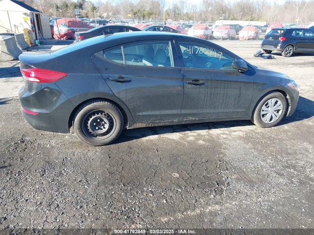 Hyundai ELANTRA SE 2017 5NPD74LF5HH171393 Image 13