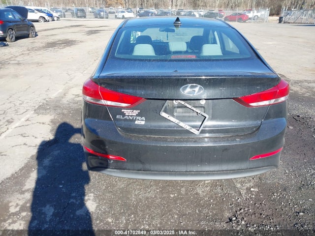 Hyundai ELANTRA SE 2017 5NPD74LF5HH171393 Image 16