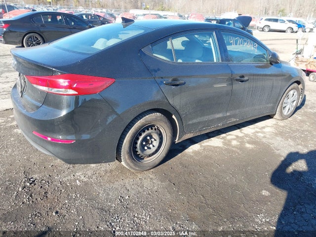 Hyundai ELANTRA SE 2017 5NPD74LF5HH171393 Image 4
