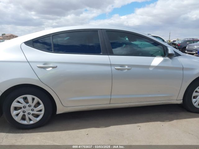 5NPD74LF3JH392089 Hyundai ELANTRA SE
