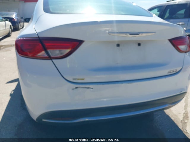 Chrysler 200 Limited 2015 1C3CCCAB0FN578220 Image 12