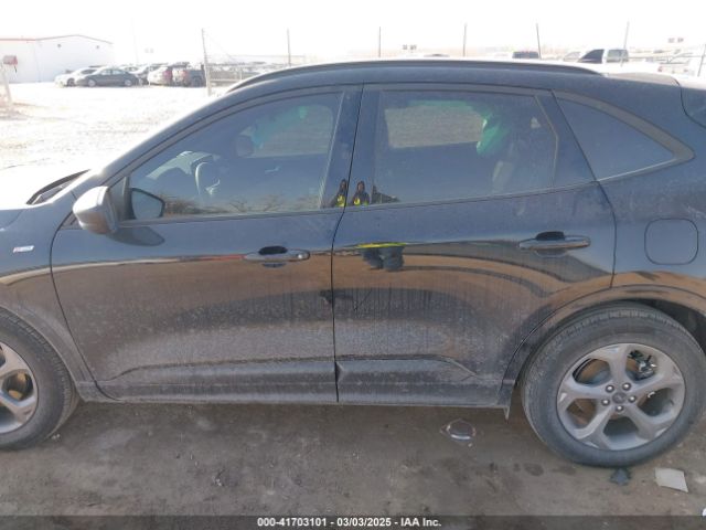 1FMCU9MN3RUA55927 Ford Escape St-line