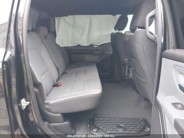 1C6RREFG7NN446131 RAM 1500 Lone Star  4x2 5'7 Box