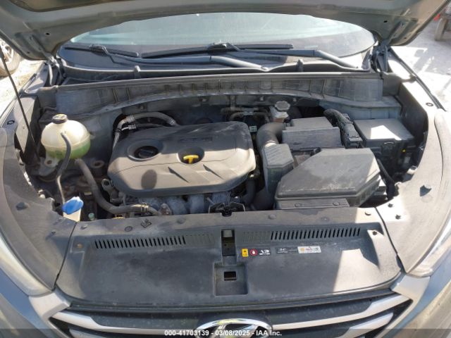 KM8J33A40HU459575 Hyundai Tucson Se Plus