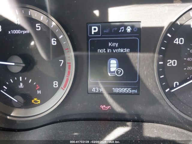 KM8J33A40HU459575 Hyundai Tucson Se Plus