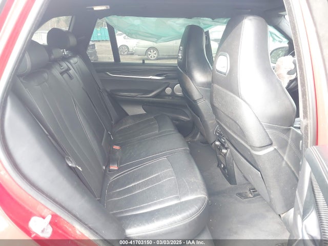5YMKT6C37H0X20438 BMW 2017