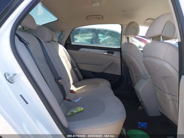 5NPE24AF8FH232772 Hyundai SONATA SE
