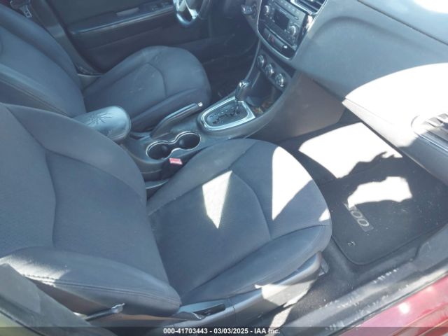 2013 CHRYSLER 200 1C3CCBBB7DN732931 Photo 4