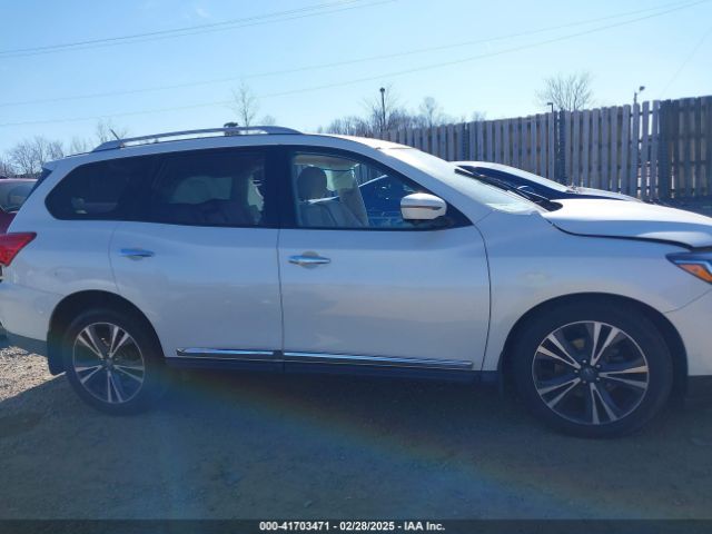 5N1DR2MM8HC624702 Nissan Pathfinder Platinum