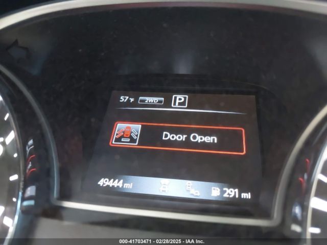 5N1DR2MM8HC624702 Nissan Pathfinder Platinum
