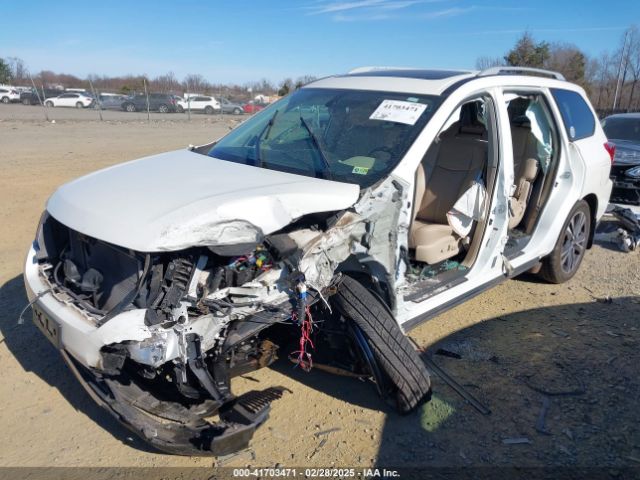 5N1DR2MM8HC624702 Nissan Pathfinder Platinum