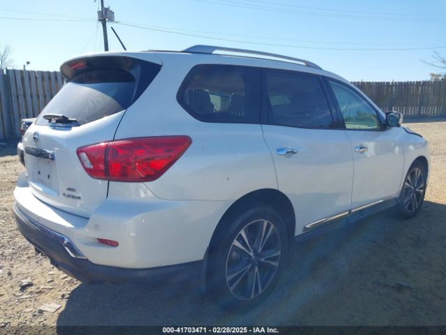 5N1DR2MM8HC624702 Nissan Pathfinder Platinum