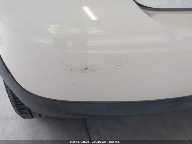 2011 MINI COOPER WMWSU3C53BT251115 Photo 5