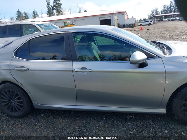 Toyota CAMRY LE 2018 4T1B11HK7JU057089 Image 13