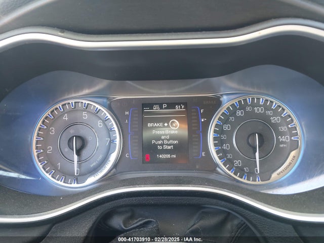 Chrysler 200 Limited 2015 1C3CCCAB2FN679503 Image 7